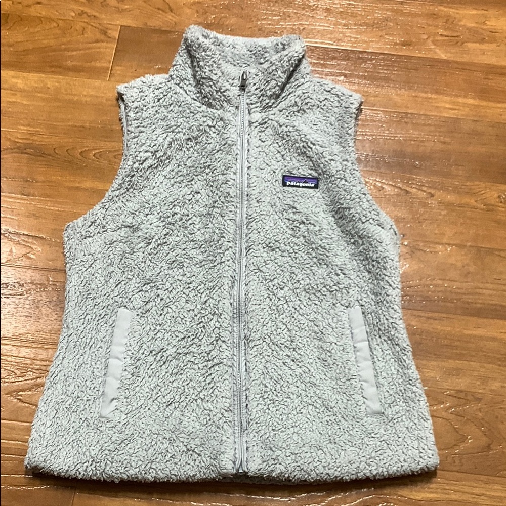 Patagonia Gray Sherpa Fleece Vest - Cozy Sleeveless Jacket